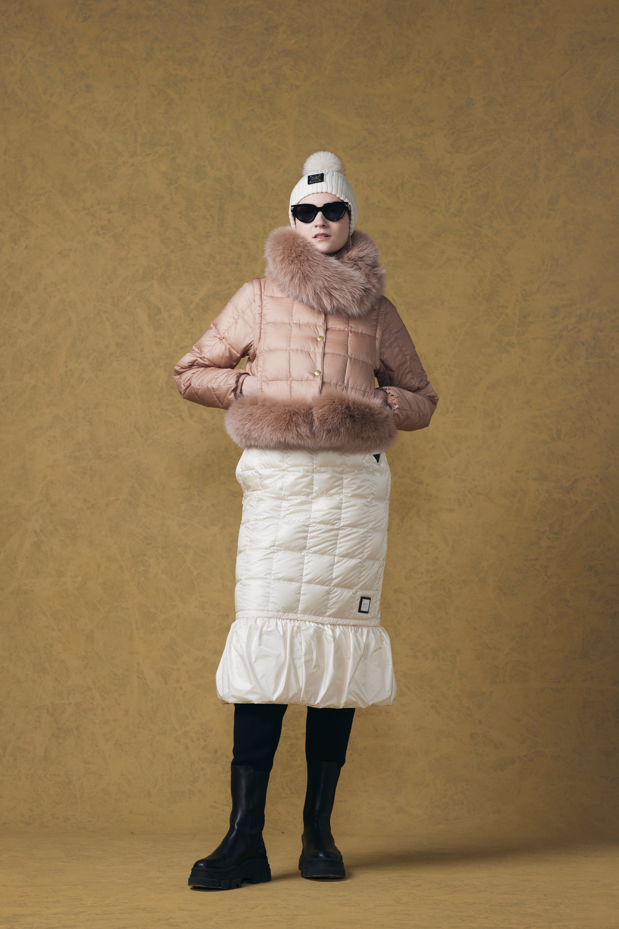 POP UP限定商品】【WOMEN】”クルーネックボレロ”インナーダウン